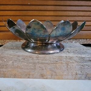 Reed & Barton silver plate  60's Lotus Flower decorative bowl